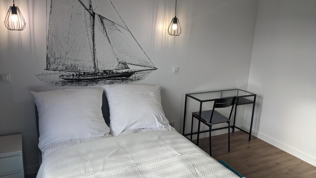 Plac Unii: Rybka Premium Gdynia Exteriör bild
